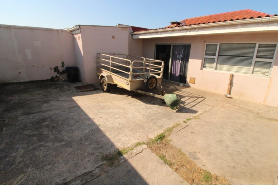 To Let 2 Bedroom Property for Rent in West Bank Eastern Cape